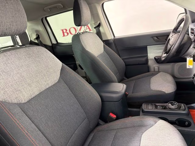 2024 Oxford White Ford Maverick XLT FWD Truck