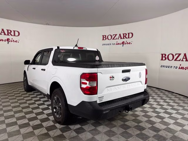 2024 Oxford White Ford Maverick XLT FWD Truck