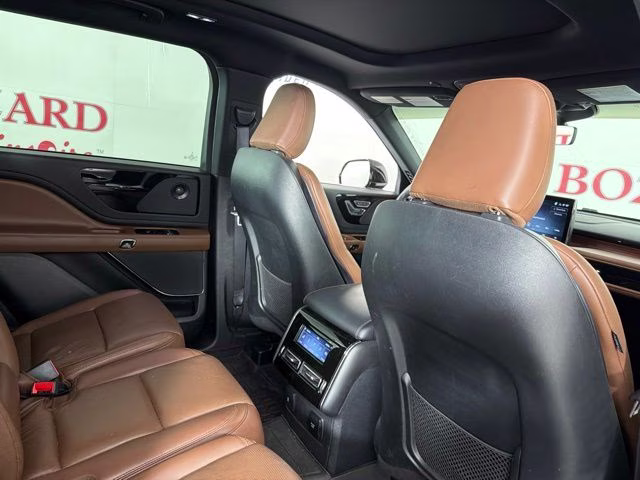 2022 Gray Metallic Lincoln Aviator Reserve RWD SUV