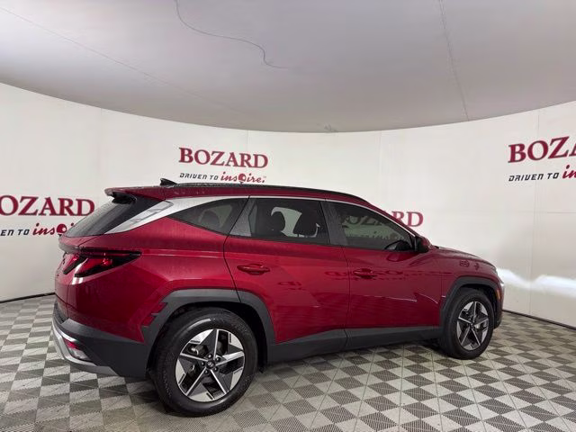 2025 Red Hyundai Tucson SEL FWD SUV