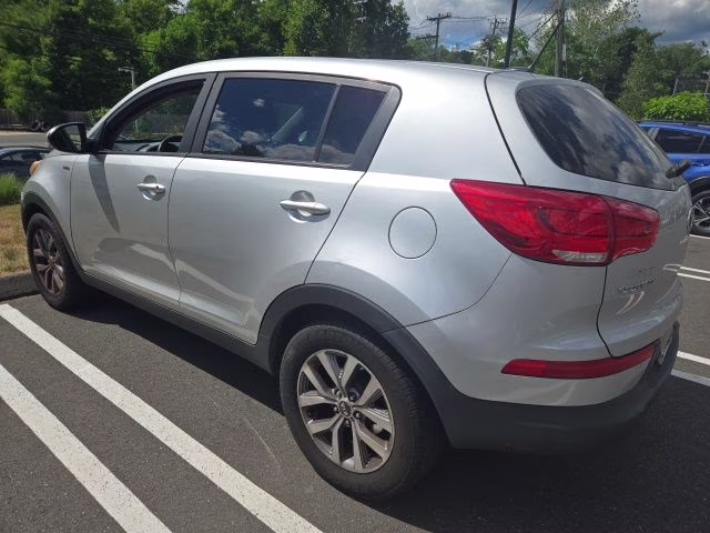 2016 Bright Silver Kia Sportage LX AWD SUV