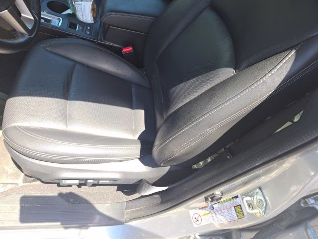 2017 Ice Silver Metallic Subaru Outback 3.6R AWD SUV