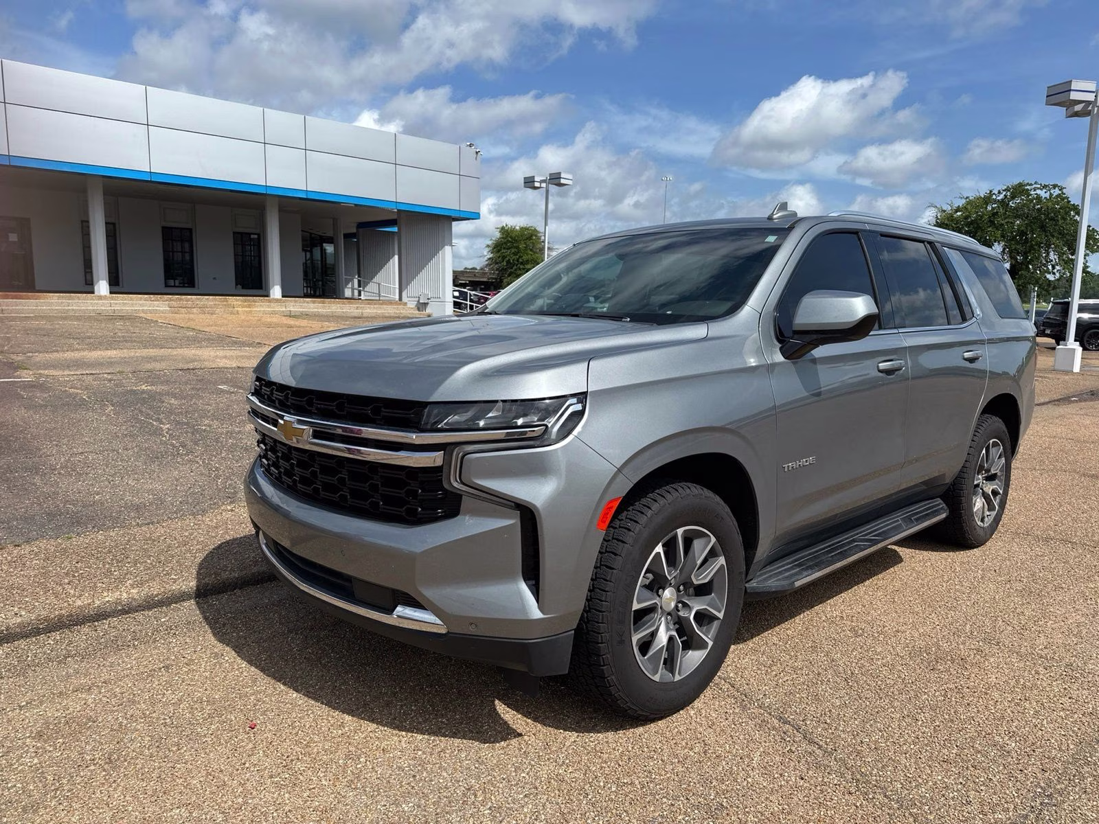 2023 Sterling Gray Metallic Chevrolet Tahoe LS RWD SUV