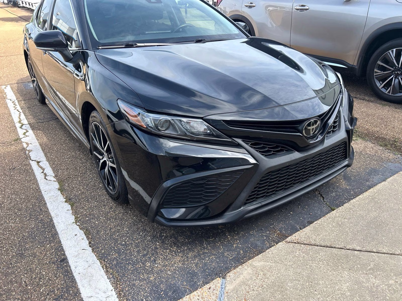 2023 Midnight Black Metallic Toyota Camry SE FWD Sedan