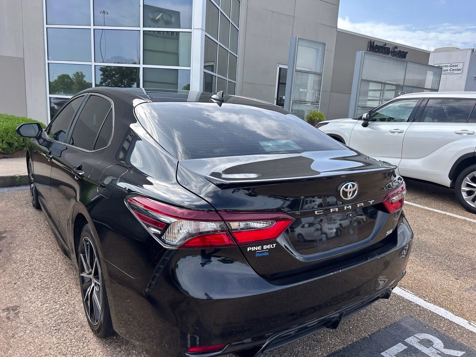 2023 Midnight Black Metallic Toyota Camry SE FWD Sedan