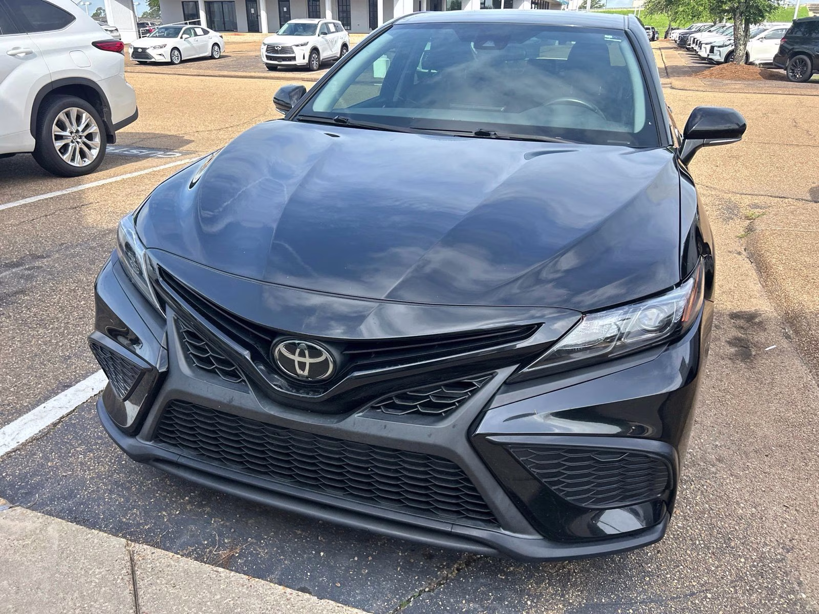2023 Midnight Black Metallic Toyota Camry SE FWD Sedan