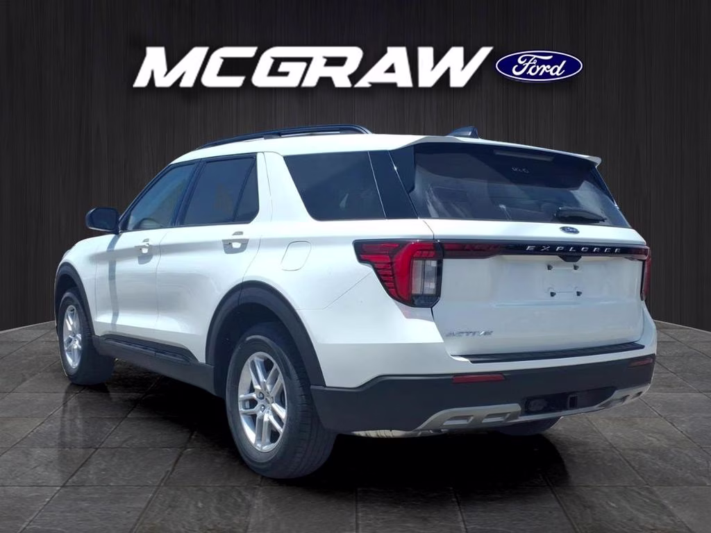 2026 Star White Metallic Tri-Coat Ford Explorer Active w/200A Pkg RWD SUV