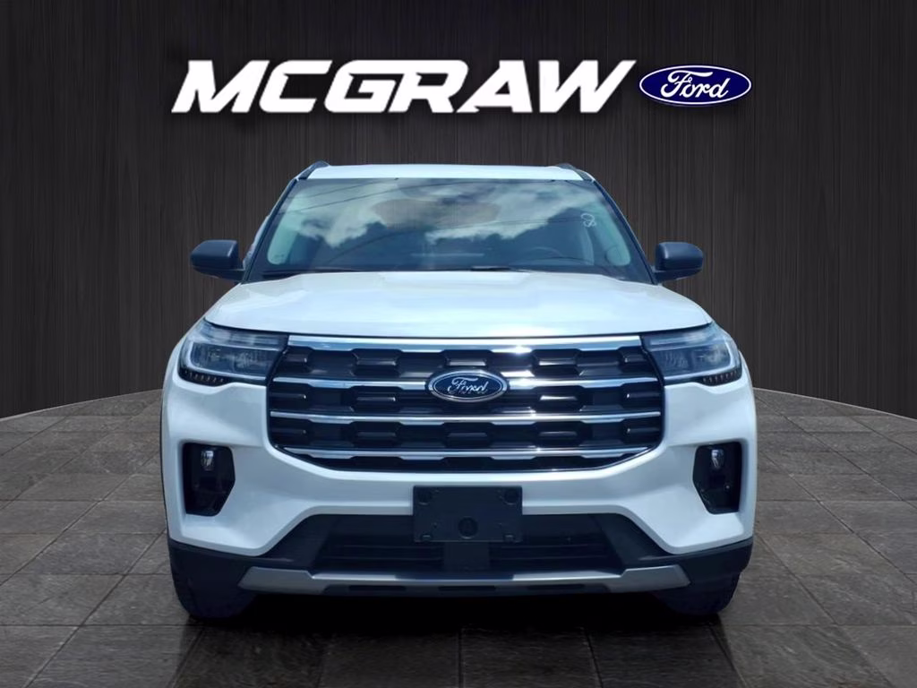 2026 Star White Metallic Tri-Coat Ford Explorer Active w/200A Pkg RWD SUV