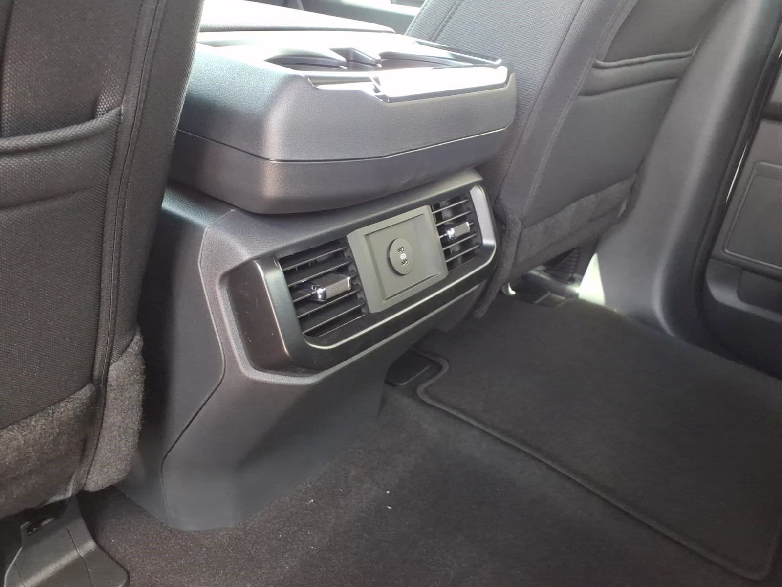 2026 Oxford White Ford F-150 STX 4X4 Truck