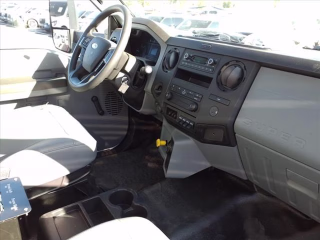 2025 Oxford White Ford F-750SD Base RWD Truck