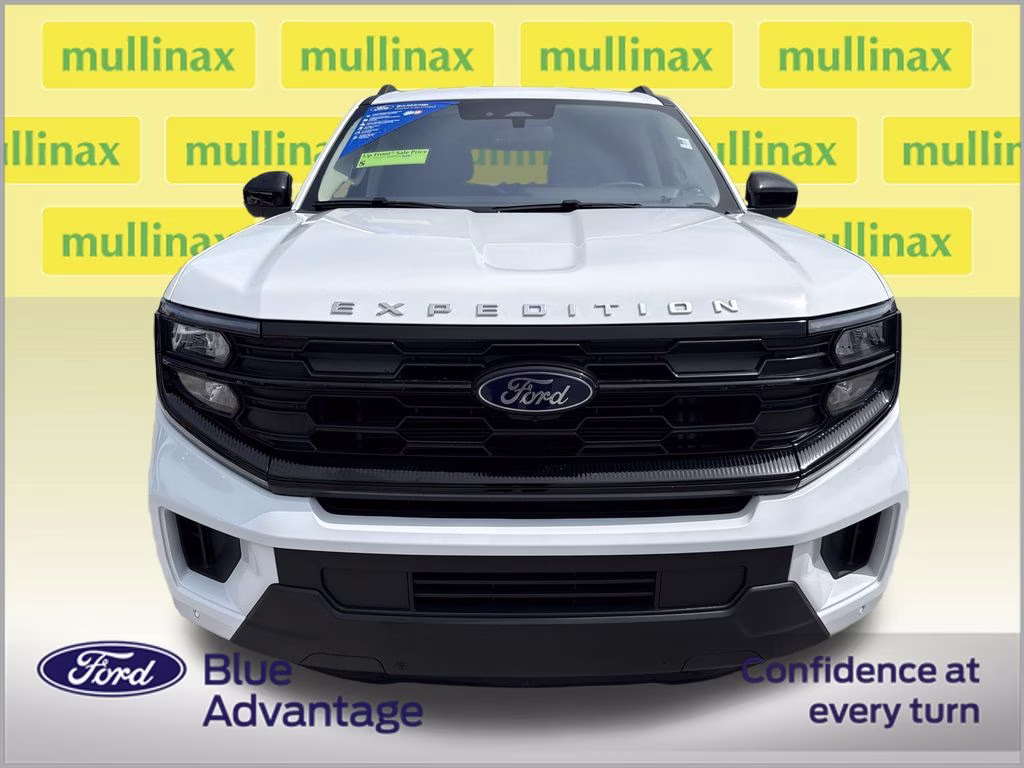 2025 Oxford White Ford Expedition Max Active RWD SUV
