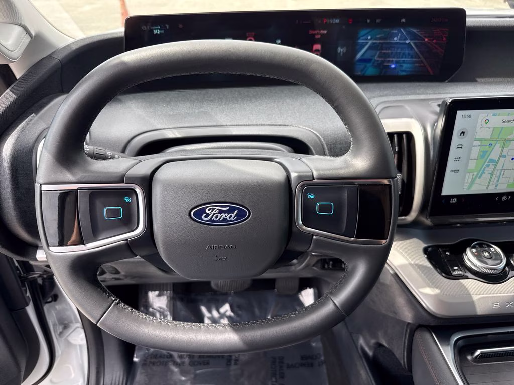 2025 Oxford White Ford Expedition Max Active RWD SUV