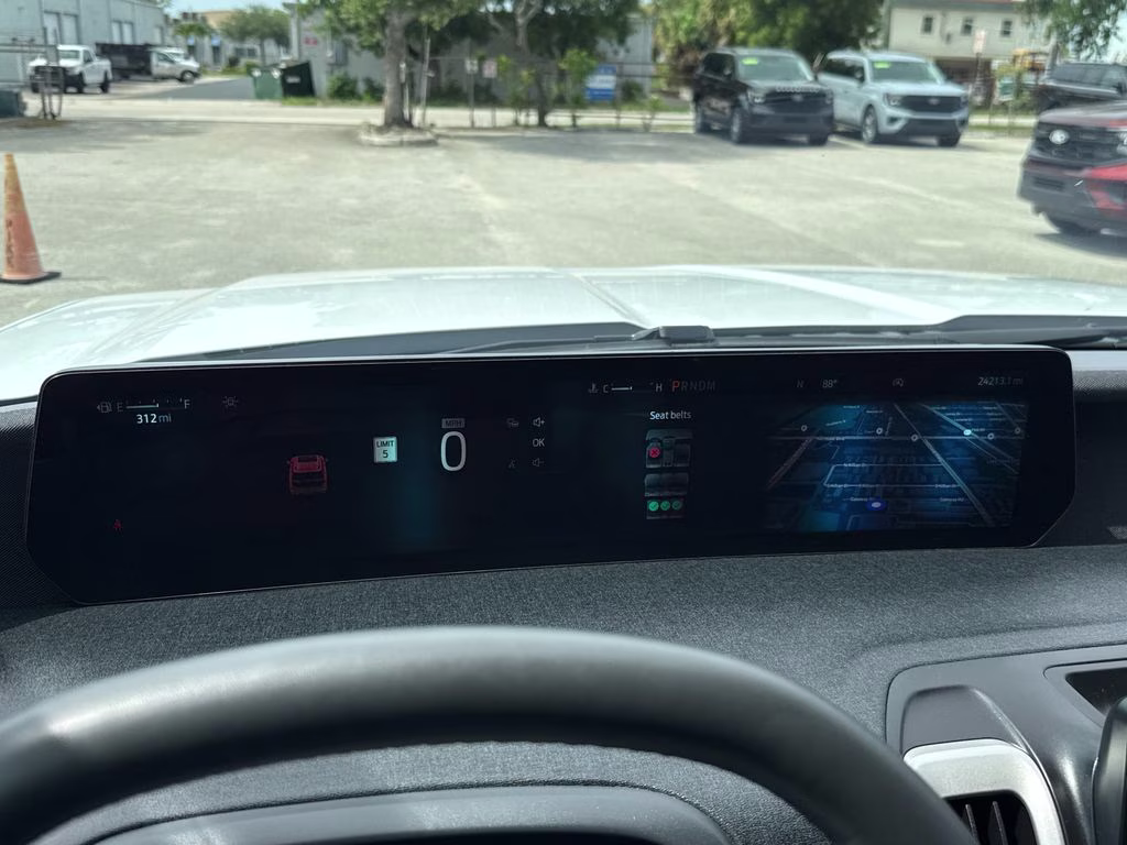 2025 Oxford White Ford Expedition Max Active RWD SUV