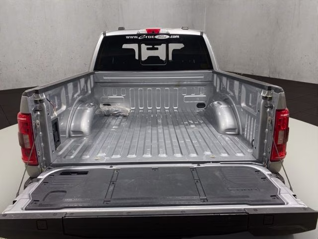 2021 Iconic Silver Metallic Ford F-150 XLT 4X4 Truck