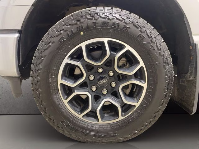 2021 Iconic Silver Metallic Ford F-150 XLT 4X4 Truck