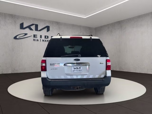 2010 Oxford White Ford Expedition XLT 4X4 SUV