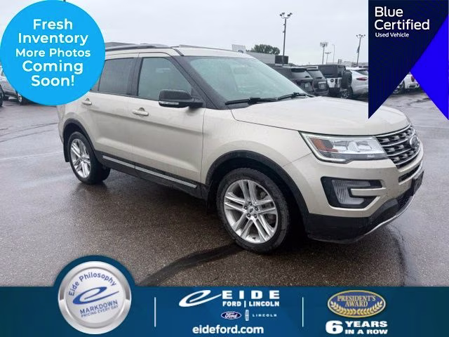 2017 Ford Explorer XLT 4WD's photo