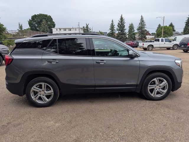 2018 Silver GMC Terrain SLE AWD SUV