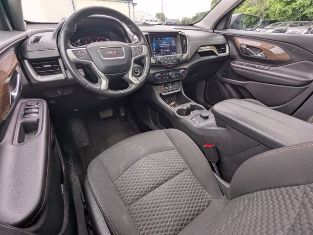2018 Silver GMC Terrain SLE AWD SUV