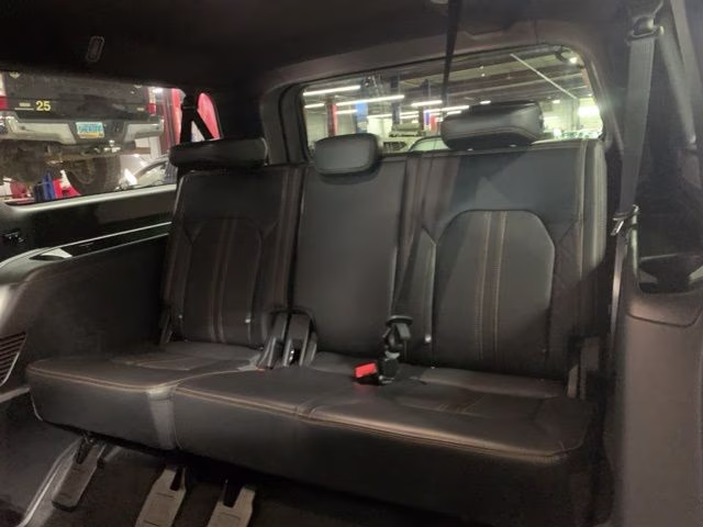 2024 White Metallic Ford Expedition Max Platinum 4X4 SUV