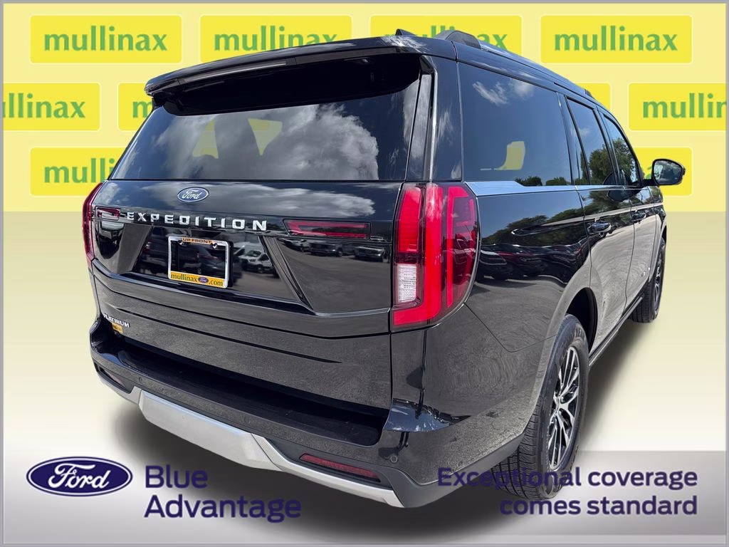 2025 Agate Black Metallic Ford Expedition Platinum 4X4 SUV