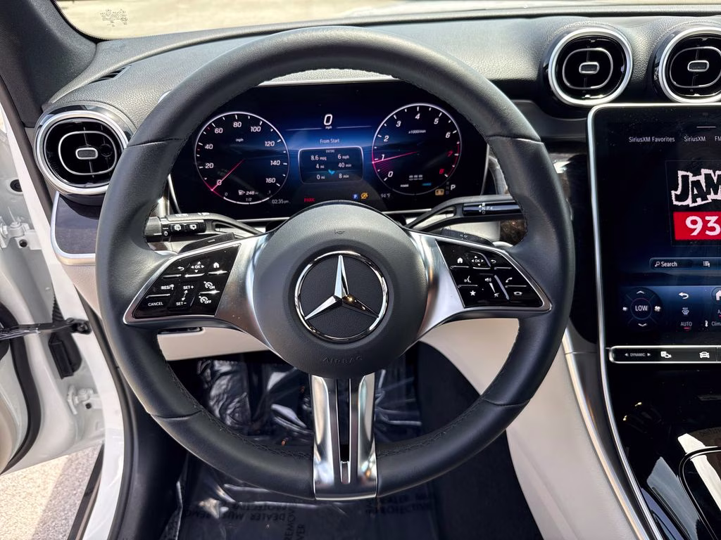 2025 Polar White Mercedes-Benz GLC GLC 300 RWD SUV