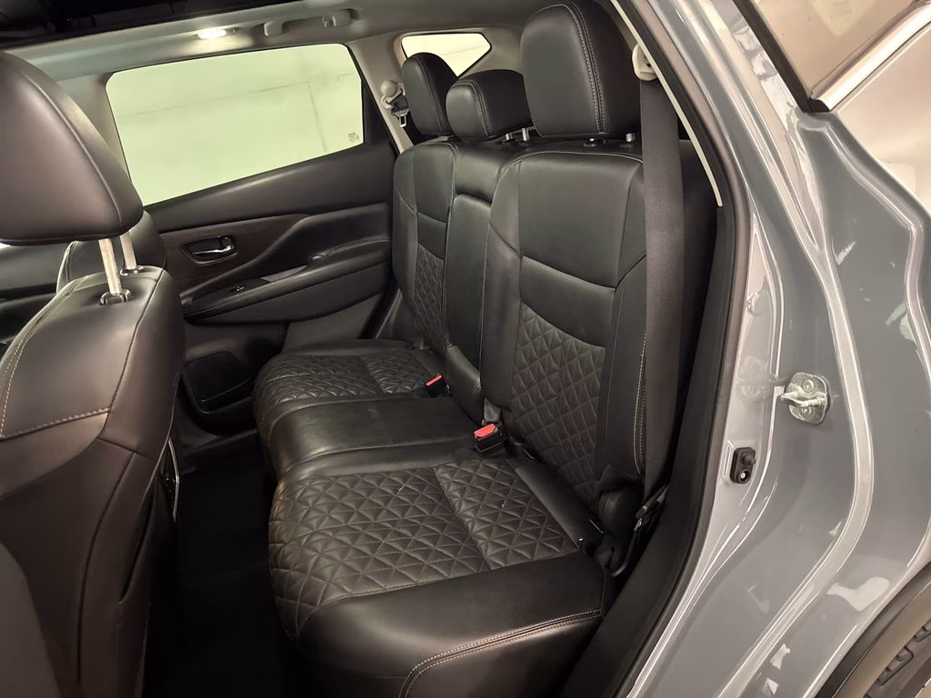 2021 Boulder Gray Pearl Nissan Murano Platinum AWD SUV