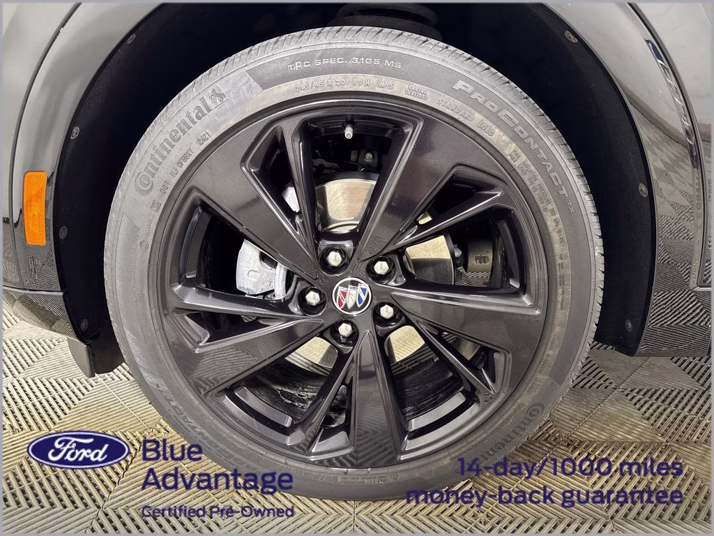 2022 Ebony Twilight Metallic Buick Envision Essence FWD SUV