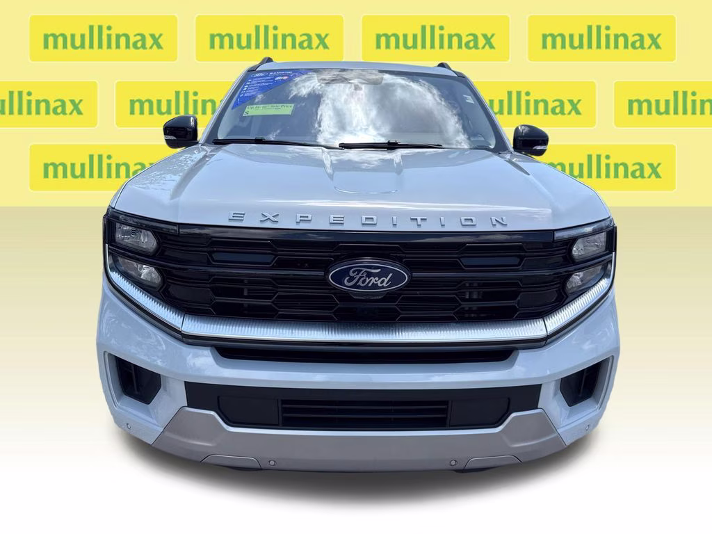 2025 Space Silver Metallic Ford Expedition Max Platinum 4X4 SUV