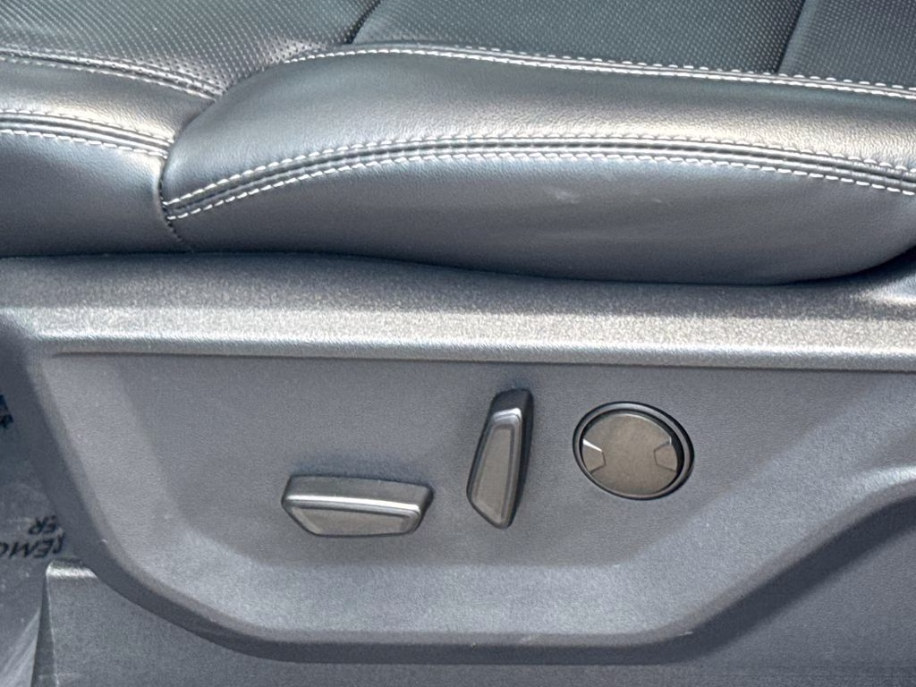 2025 Space Silver Metallic Ford Expedition Max Platinum 4X4 SUV