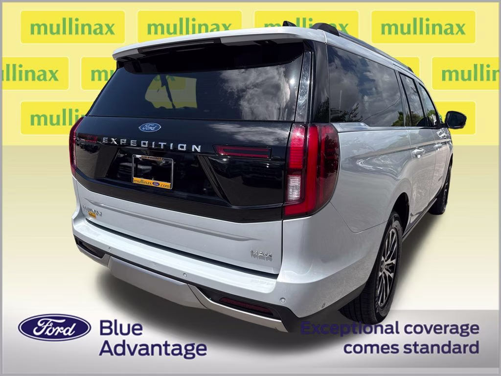 2025 Space Silver Metallic Ford Expedition Max Platinum 4X4 SUV