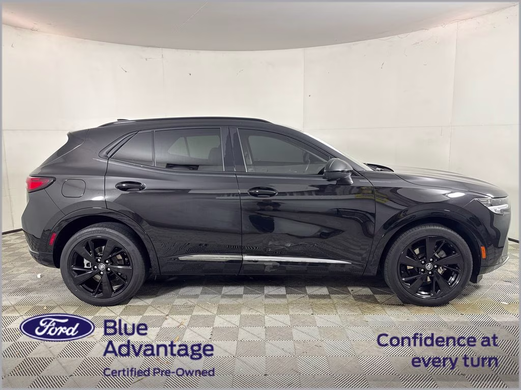 2022 Ebony Twilight Metallic Buick Envision Essence FWD SUV