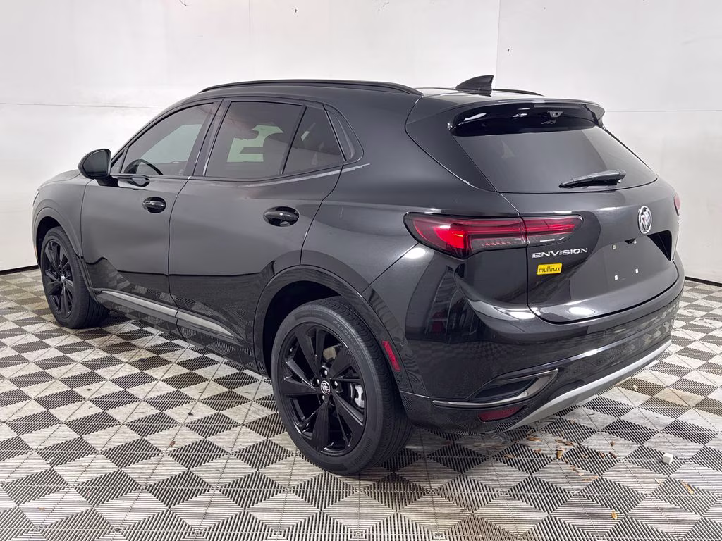 2022 Ebony Twilight Metallic Buick Envision Essence FWD SUV