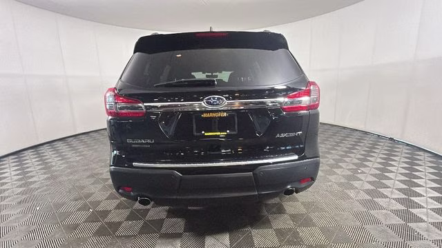 2019 Crystal Black Silica Subaru Ascent Premium AWD SUV