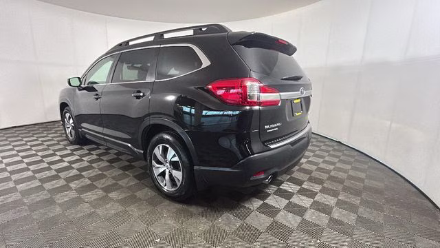 2019 Crystal Black Silica Subaru Ascent Premium AWD SUV