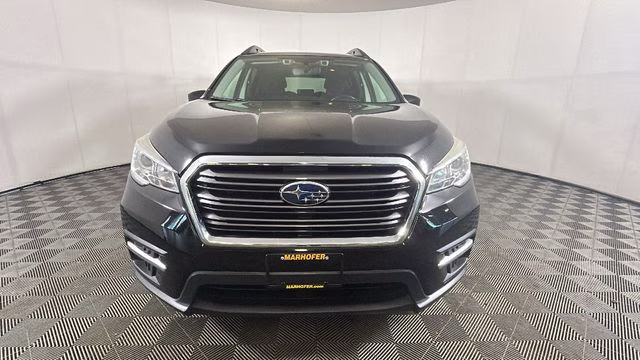 2019 Crystal Black Silica Subaru Ascent Premium AWD SUV