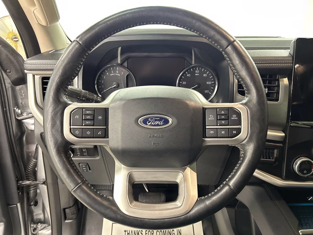 2023 Iconic Silver Metallic Ford Expedition XLT RWD SUV