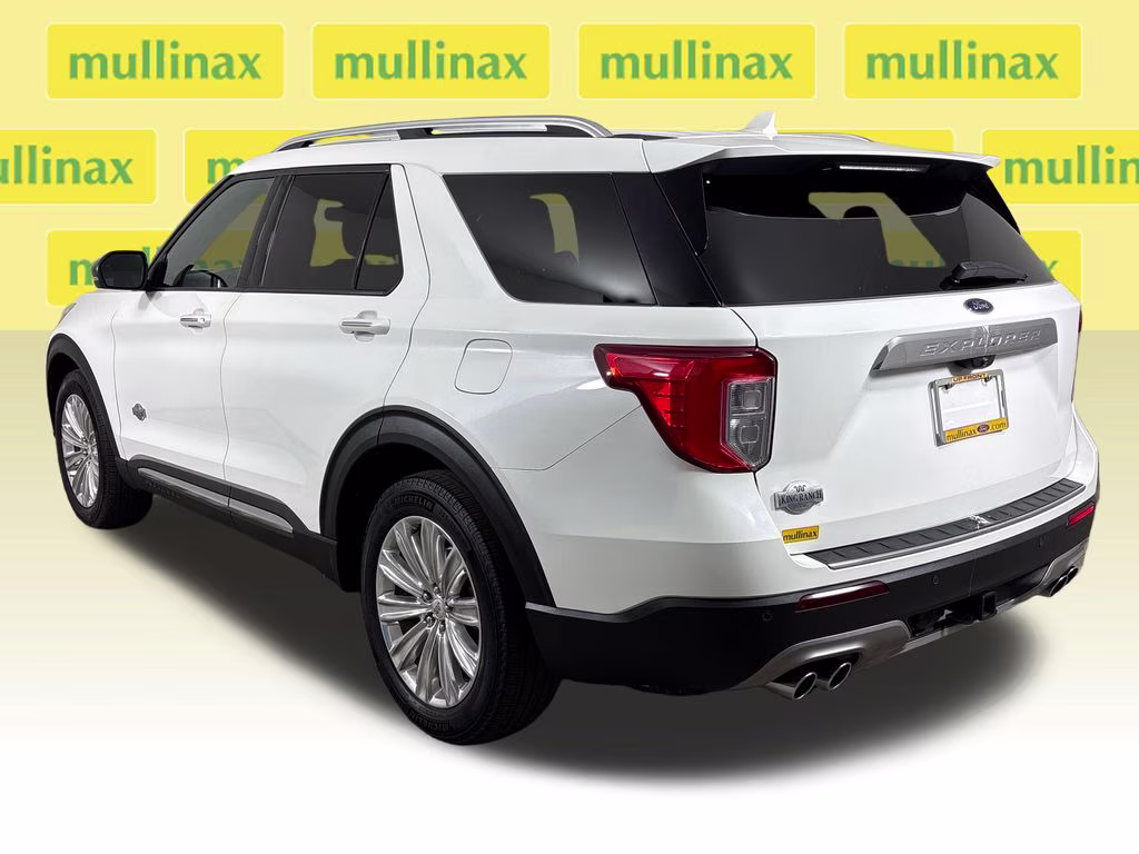 2023 White Metallic Ford Explorer King Ranch RWD SUV