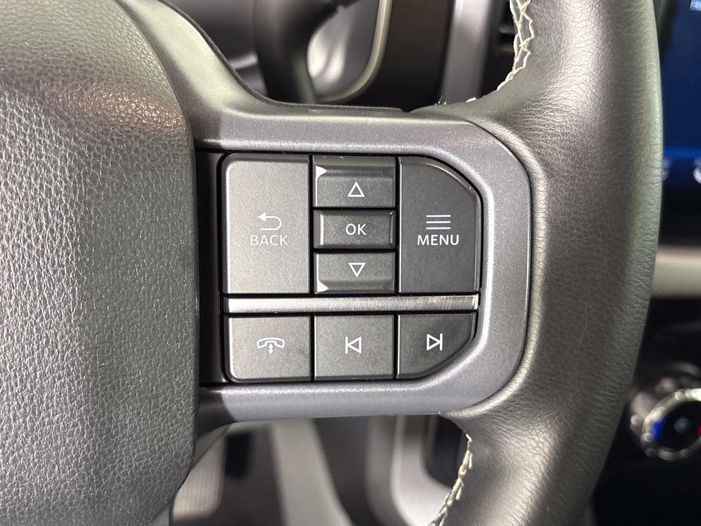 2023 Oxford White Ford F-150 XLT 4X4 Truck