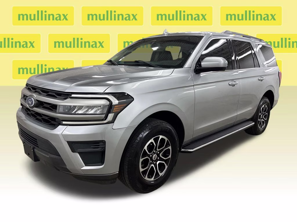 2023 Iconic Silver Metallic Ford Expedition XLT RWD SUV