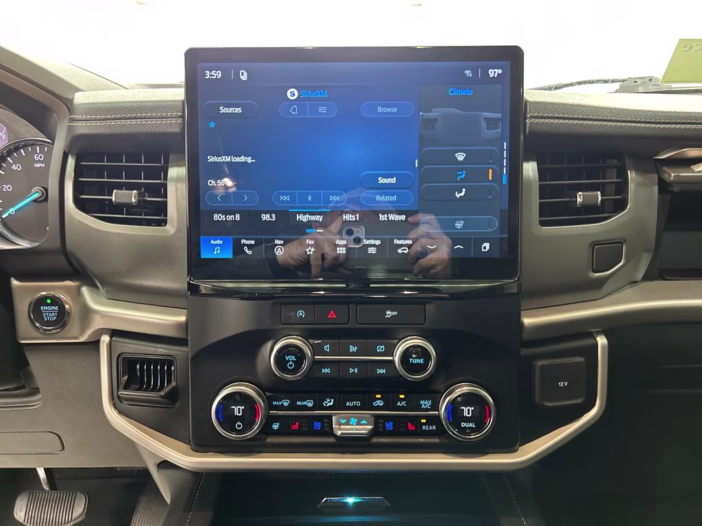 2023 Iconic Silver Metallic Ford Expedition XLT RWD SUV