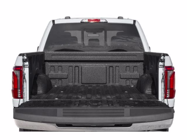 2026 Star White Metallic Tri-Coat Ford F-150 LARIAT RWD Truck