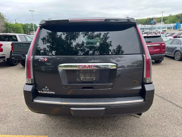 2018 Iridium Metallic GMC Yukon Denali AWD SUV