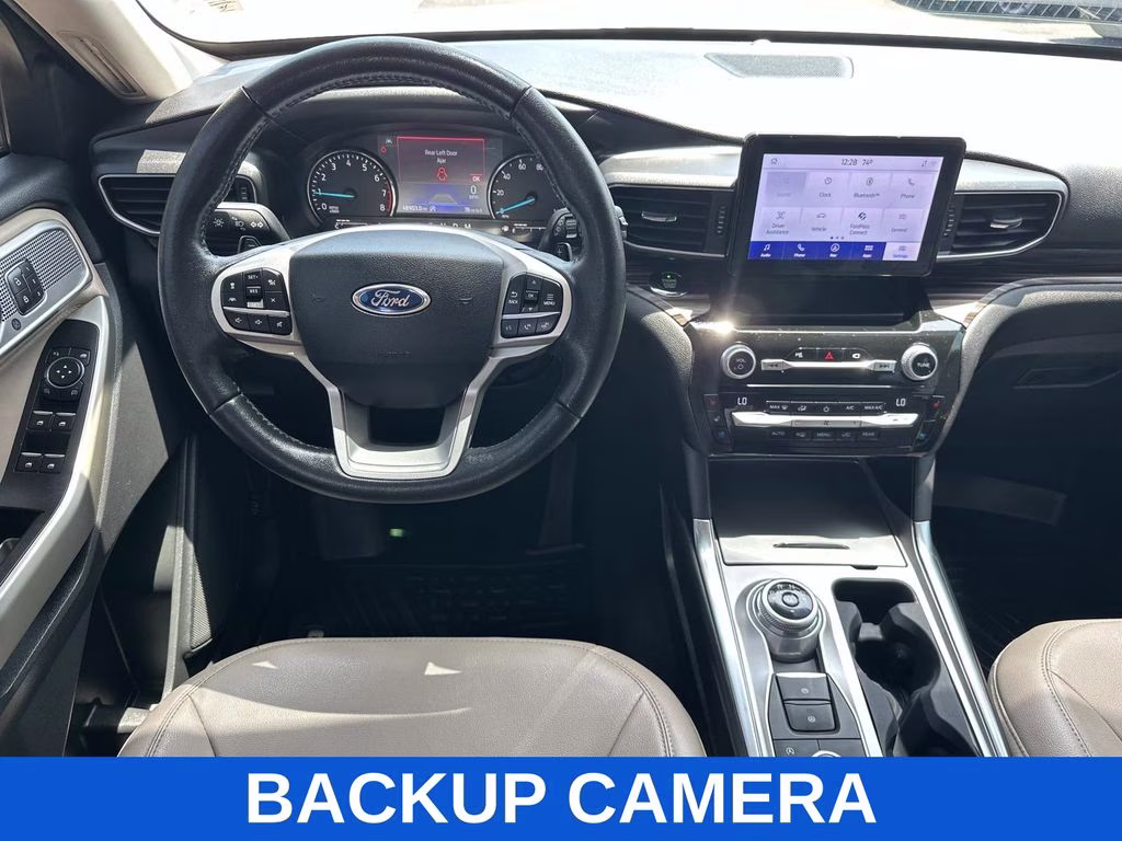 2021 White Metallic Ford Explorer Limited 4X4 SUV