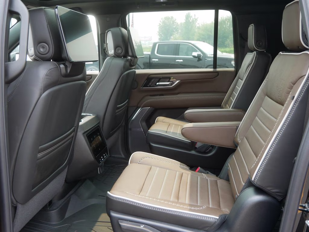 2026 Onyx Black GMC Yukon XL Denali Ultimate 4X4 SUV