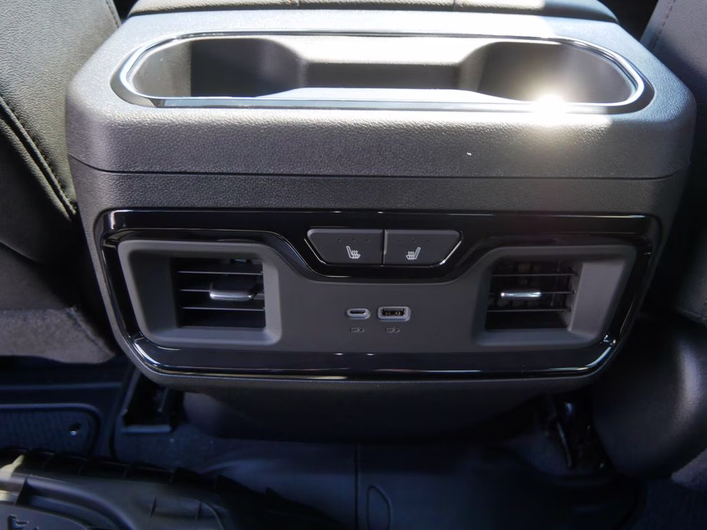 2026 Summit White GMC Sierra 1500 AT4 4X4 Truck
