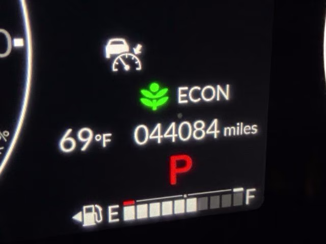 2023 Platinum White Pearl Honda CR-V Hybrid Sport Touring AWD SUV