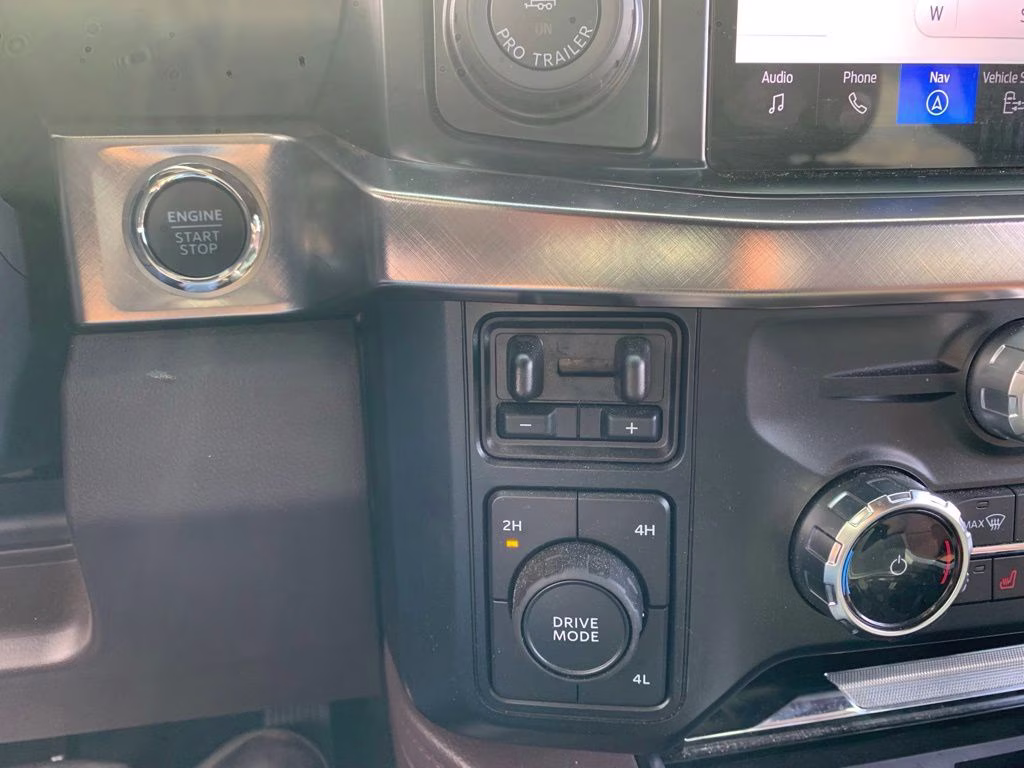 2024 Black Metallic Ford Super Duty F-350 DRW King Ranch 4X4 Truck