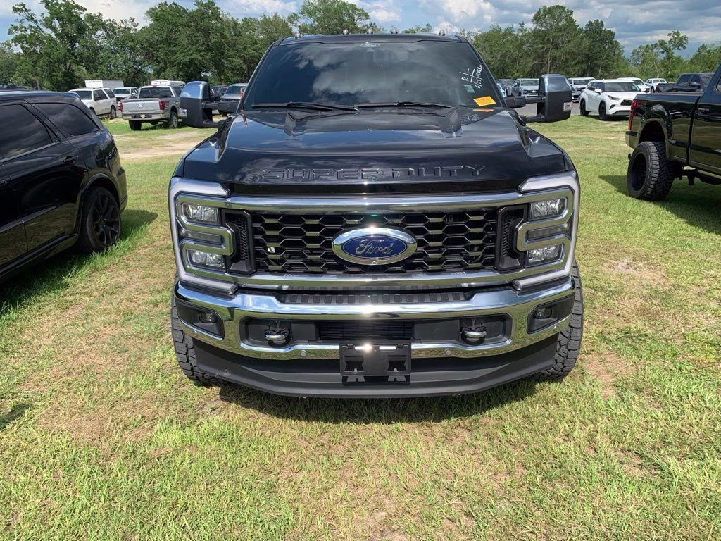 2024 Black Metallic Ford Super Duty F-350 DRW King Ranch 4X4 Truck