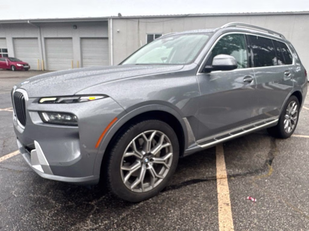2025 Gray Metallic BMW X7 xDrive40i AWD SUV